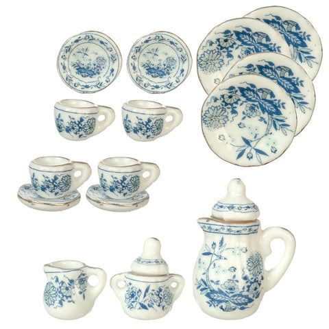 Blue and White Porcelain Tea Service, 17pc