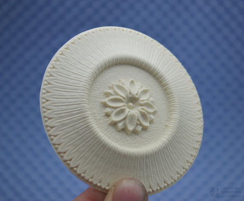 Aster Medallion, Miniature Ceiling Carving