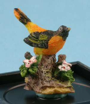 Baltimore Oriole figurine by Jeannetta Kendall
