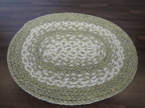 Braided Rug, Oval, Medium, Green and White