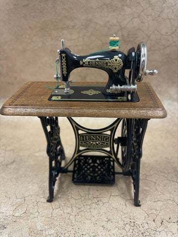 Bodo Hennig Vintage Sewing Machine
