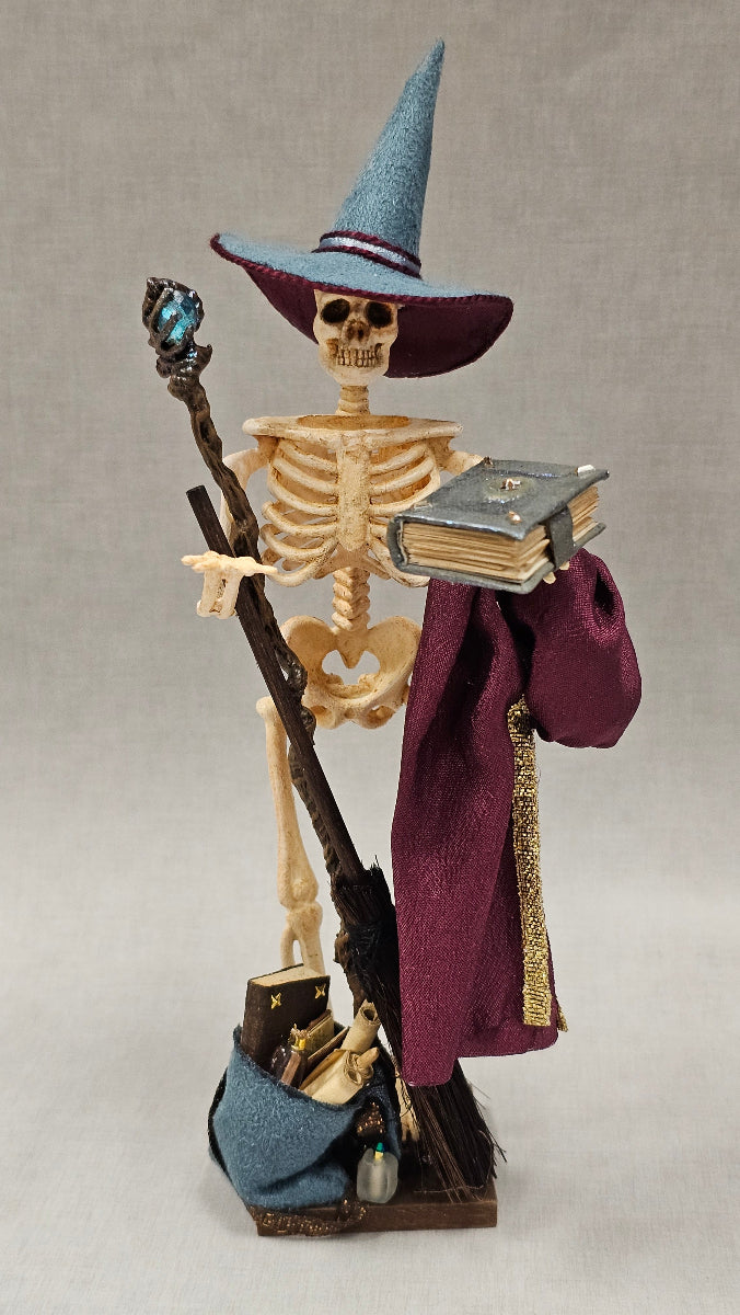 'Scary Gary' the Coat Rack – Dollhouse Junction