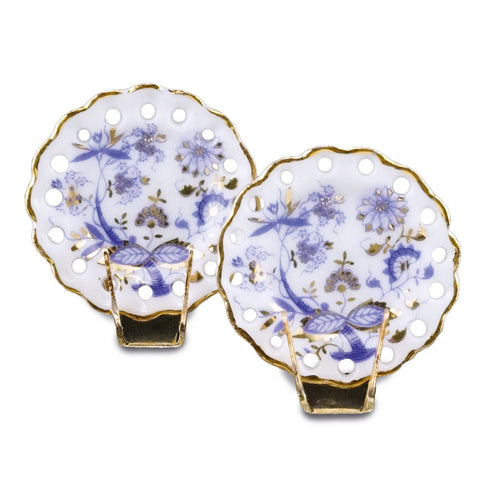 Blue Onion Plate Set with Stands