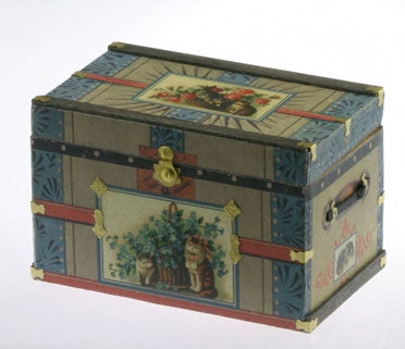 LITHOGRAPH WOODEN TRUNK KIT, VICTORIAN CAT
