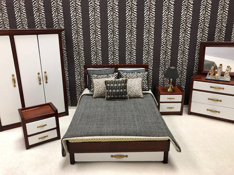 Modern Bedroom Set with Animal Print Linens