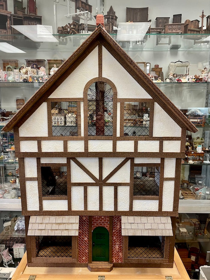 Tudor English Townhouse, by Gary Jay – Dollhouse Junction