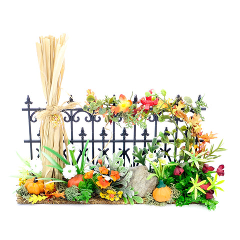 Fall Fence with Corn Stalk