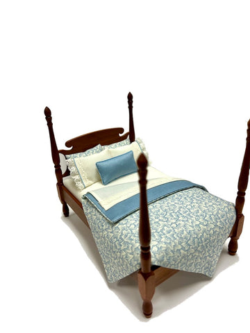 Four-Poster Double Bed, Blue & White Bedding